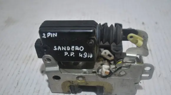 Dacia Sandero Front door lock
