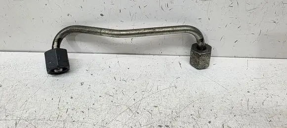 Fuel injector supply line/pipe