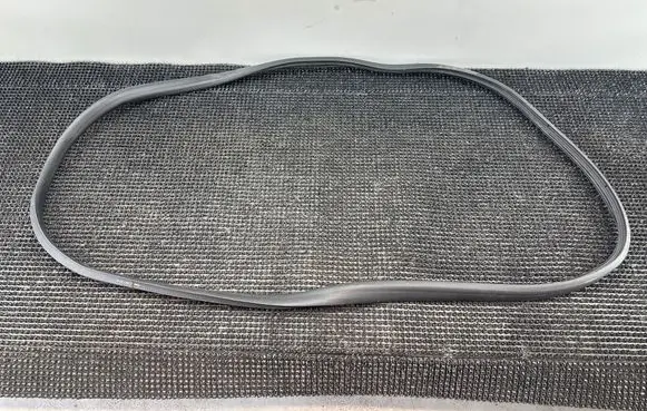 Renault Scenic IV - Grand scenic IV Front door rubber seal