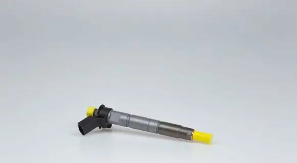BMW 1 E82 E88 Fuel injector 0445116001
