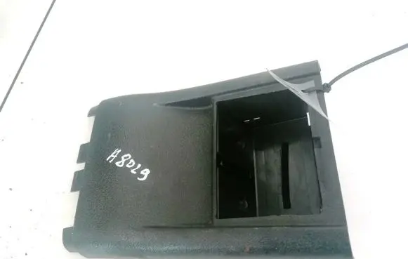 Mercedes-Benz C W203 Other interior part A2036830408