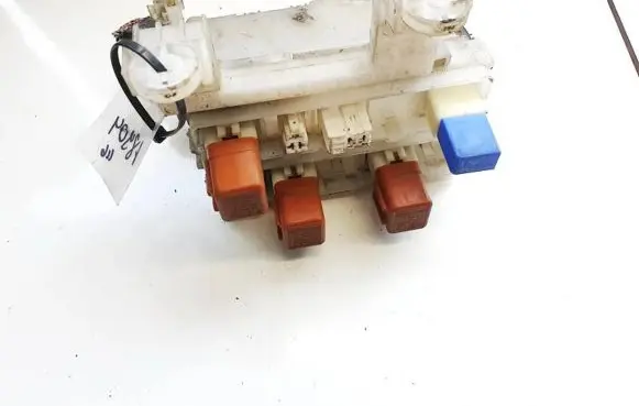 Nissan X-Trail T30 Fuse box set 2523079963