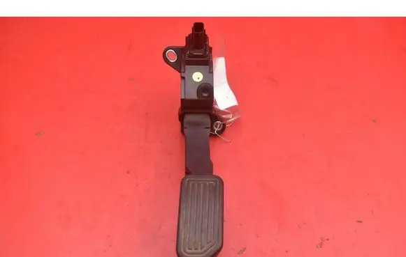 Toyota Auris E180 Accelerator throttle pedal 78110-0W040