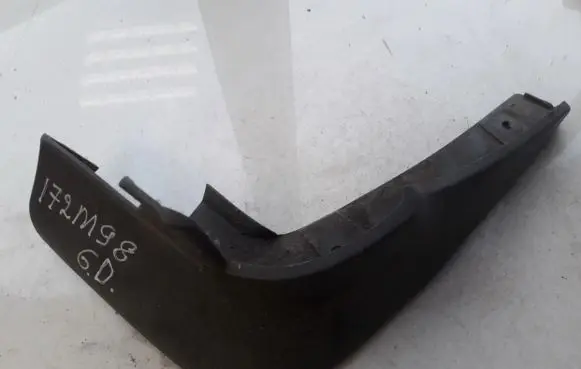 Mazda 626 Rear mudguard GE4T51871
