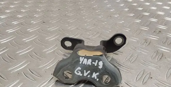Toyota Yaris Rear door upper hinge