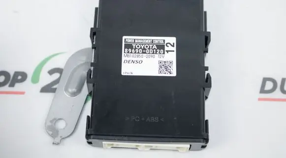 Toyota Yaris Other control units/modules 896900D120 MB1028502090