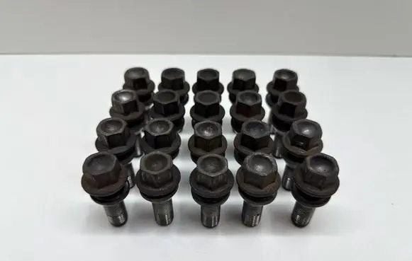Volvo XC60 Nuts/bolts 