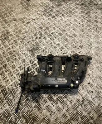 Mercedes-Benz C W203 Intake manifold 2711401101 A2711401101