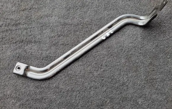 BMW 4 F36 Gran coupe Battery bracket 7601939