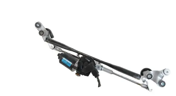 KIA Sorento Front wiper linkage and motor 981002P590