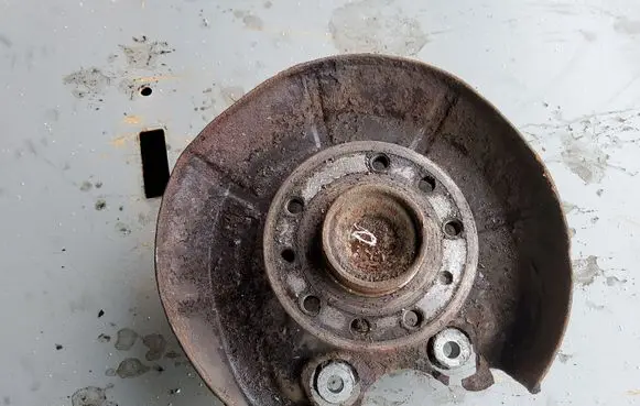 Opel Vectra C Rear wheel hub spindle/knuckle 
