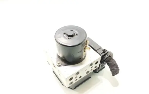 Opel Insignia A ABS Pump 13332549