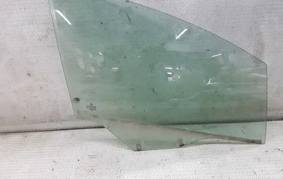Citroen C4 I Front door window glass four-door