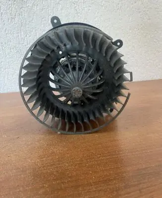 Mercedes-Benz E W210 Air conditioning (A/C) fan (condenser) 2108206210 E965