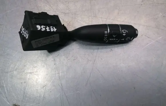 Jaguar XF Wiper control stalk 8W8317A553BB