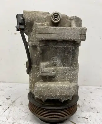 KIA Stonic Air conditioning (A/C) compressor (pump) DVE12N