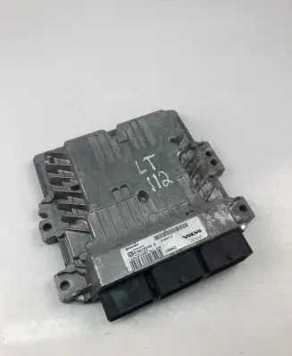 Volvo V40 Engine control unit/module ECU 31355712 S180134103A