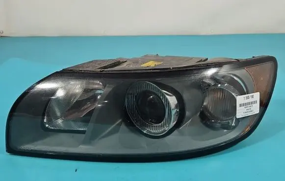 Volvo V50 Headlight/headlamp 30698885 IMPRK1555190