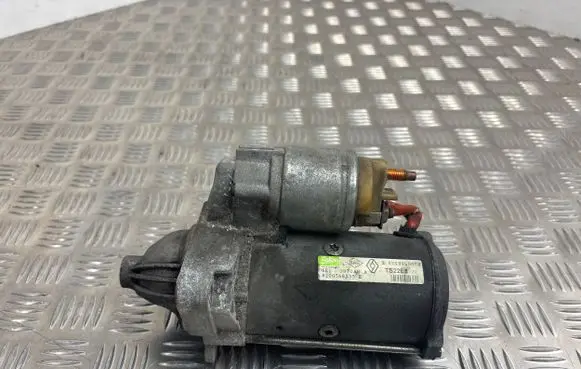 Renault Laguna III Starter motor 8200568535B TS22E8 5658950078