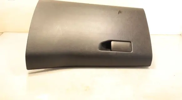 Peugeot 308 Glove box