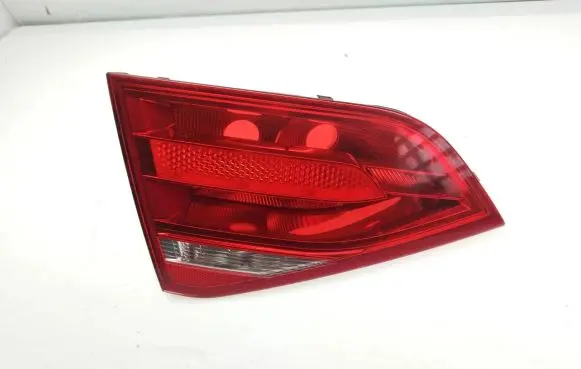 Audi A4 S4 B8 8K Tailgate rear/tail lights 8K5945093D