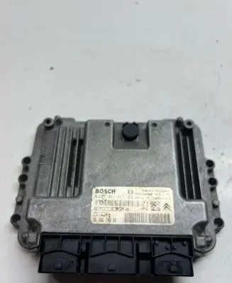Peugeot 407 Engine control unit/module 9653958980 1039S07453