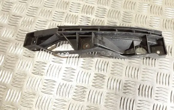 Volkswagen Touran I Front bumper mounting bracket 1T0807889