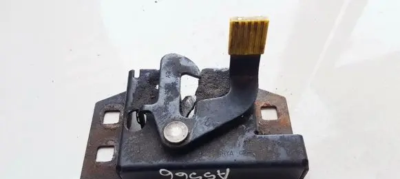 Ford Mondeo MK II Engine bonnet/hood lock/catch