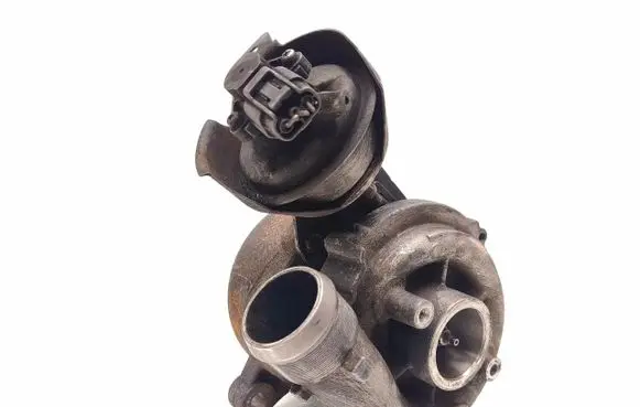 Ford Focus Turbo 8V4Q6K682AA