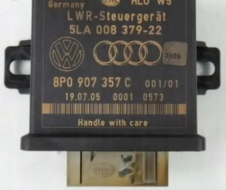 Audi A3 S3 8P Light module LCM 3246580 8P0907357C