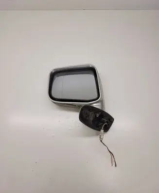 Mitsubishi Space Wagon Front door electric wing mirror E4012105