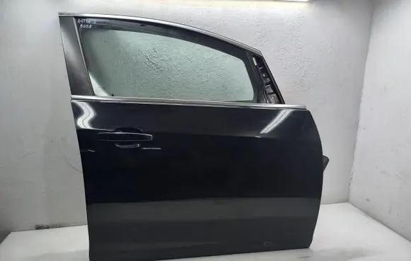 Opel Astra J Front door 