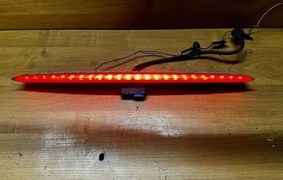 BMW 5 F10 F11 Third/center stoplight 7203224