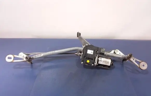 Front wiper linkage and motor