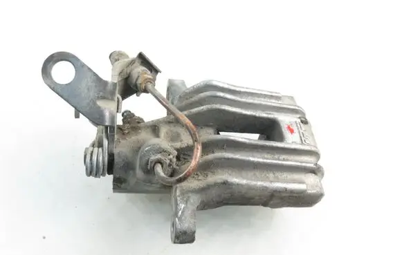 Volkswagen Golf Plus Rear brake caliper 