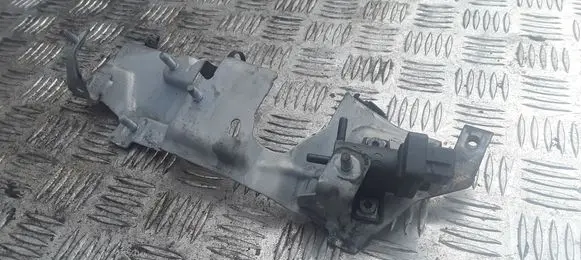 Opel Vivaro Turbo solenoid valve 8200762162