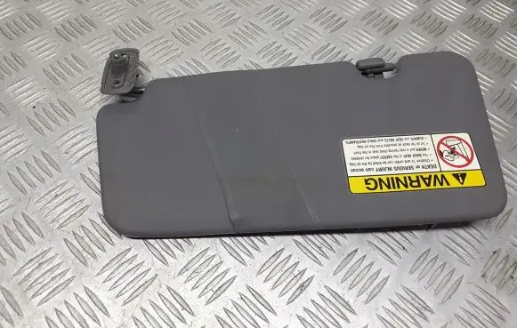 KIA Carens II Centre console side trim front 