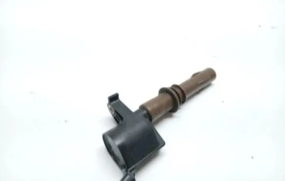 Ford Mustang V High voltage ignition coil 8L3E-12A366-AA