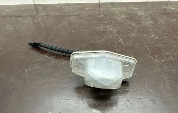 Honda HR-V Number plate light A046037