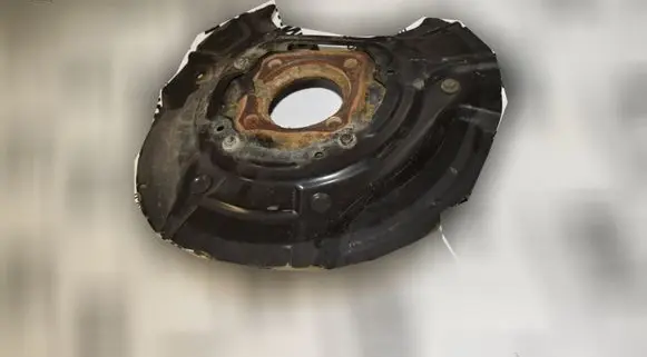 Rear wheel hub