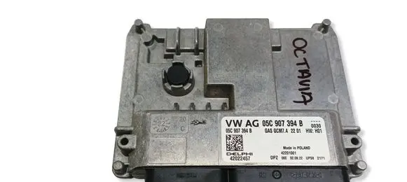 Skoda Octavia Mk4 Engine control unit/module 05C907394B