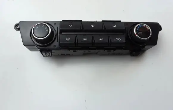 KIA Sportage Air conditioner control unit module 97250f1000AK5
