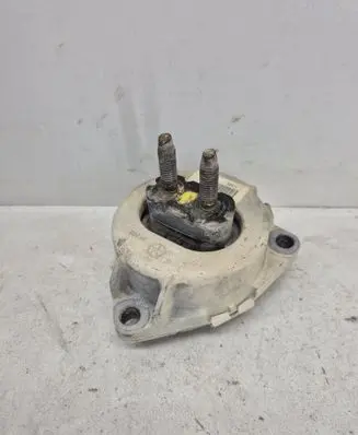 Dodge Durango Gearbox mount 68032665AE