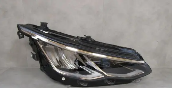 Volkswagen Golf VIII Headlight/headlamp 5H1941006B 9001VR4AA799 90150891