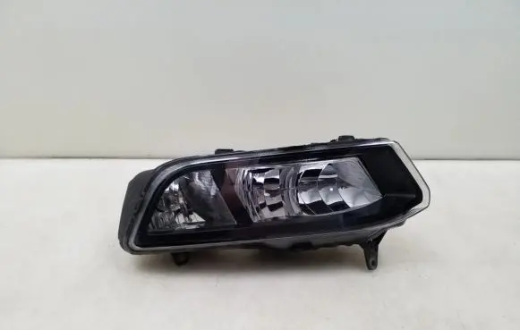 Volkswagen Polo V 6R Front fog light 6C0941662D