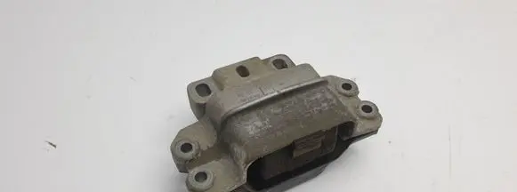 Volkswagen Caddy Engine mount bracket 1K0199555