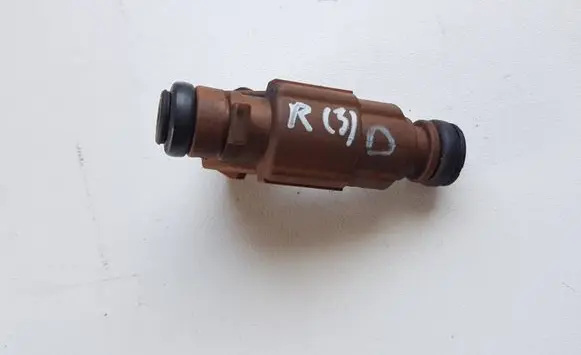 Mercedes-Benz R W251 Fuel injector A1130780249 0280156016