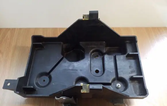 Mazda CX-7 Battery tray PPGH40 EH6456041 K6805