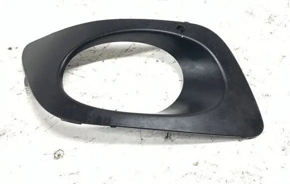 Mercedes-Benz Sprinter W906 Front fog light trim/grill A9068850253