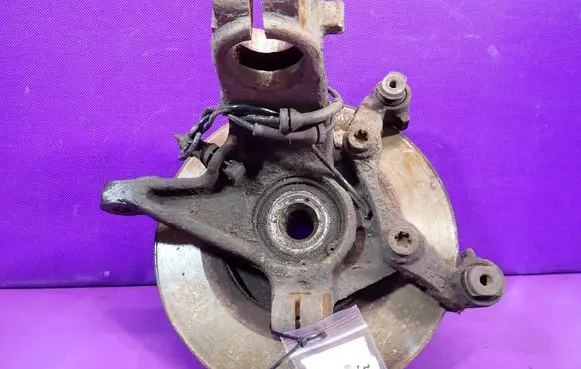 Peugeot 206 CC Front wheel hub spindle knuckle